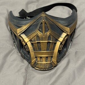 Cosplay scorpion mask euc